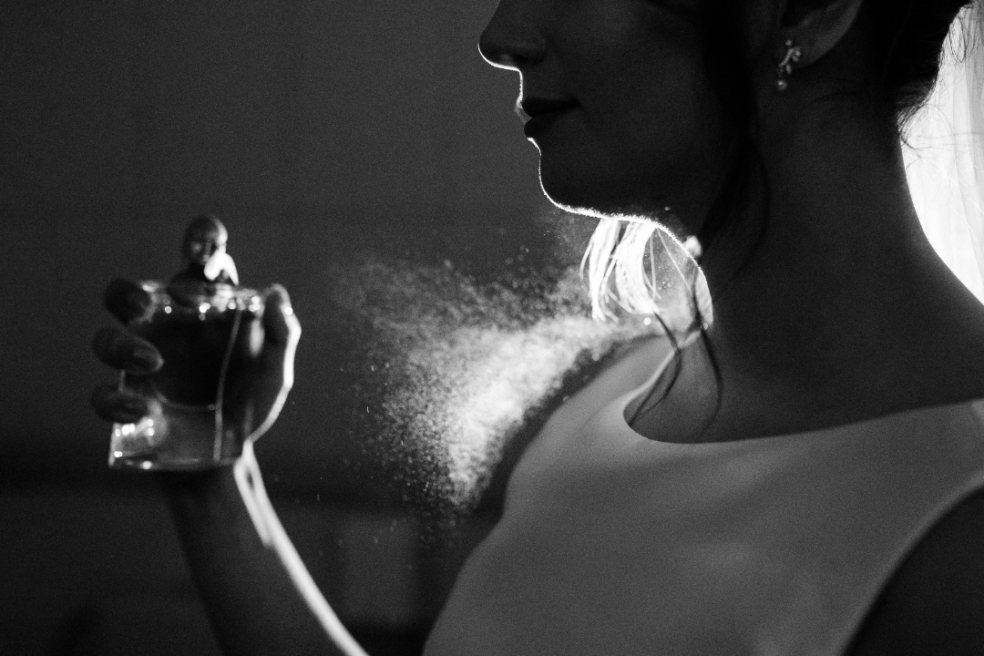 Perfume barato x caro: o que realmente muda entre eles?